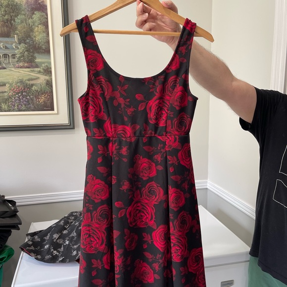 Torrid 00 Skater Flower Dress - gorgeous colours - Picture 2 of 3